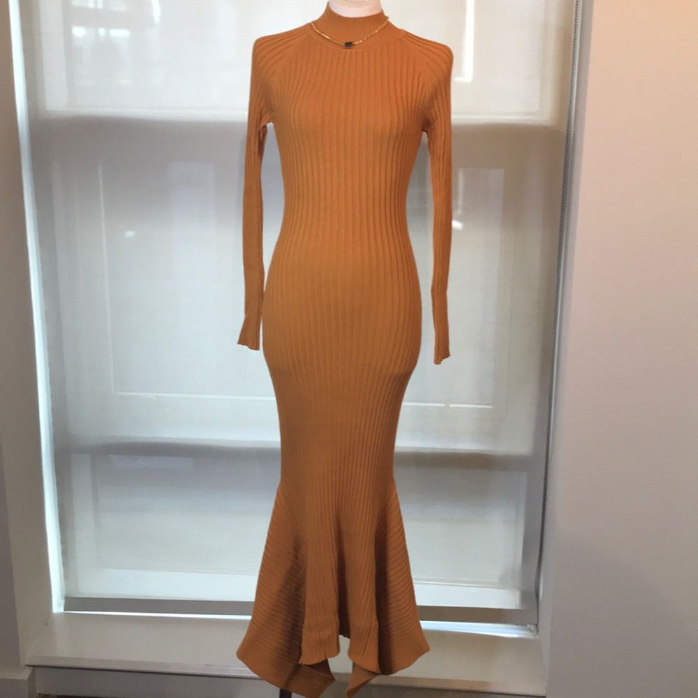 🔸 Mock Neck  🔸Draped Hem 🔸Sweater Dress 🔸